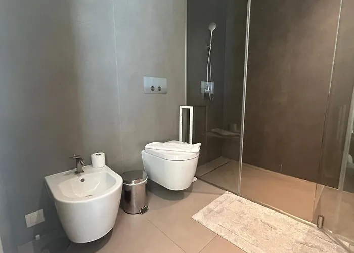 Prata Riverside Xxiv Innkeeper アパート